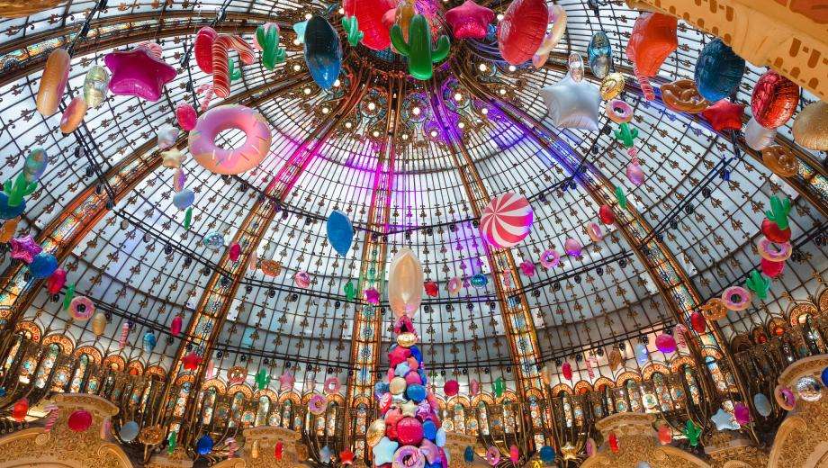 Shopping de Noël et Vitrines à Paris
