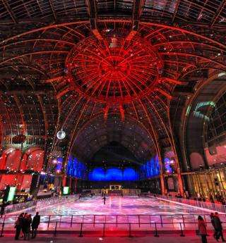 End of the year rich in events: Grand Palais des Glaces, Félix Fénéon exhibition and Instagram contest