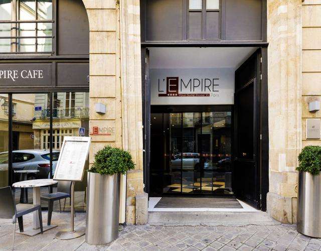 L'Empire Hotel - Médias